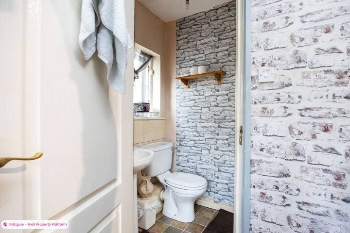 Semi-detached house for Sale in Mulhuddart, Dublin 15