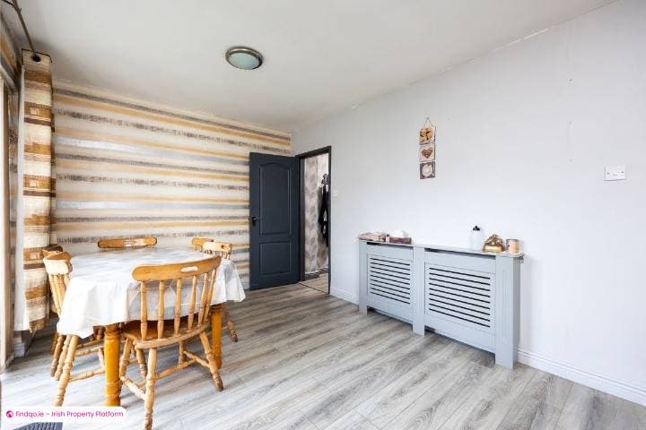 Semi-detached house for Sale in Mulhuddart, Dublin 15