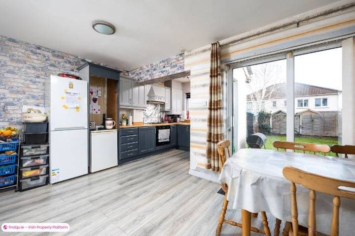 Semi-detached house for Sale in Mulhuddart, Dublin 15