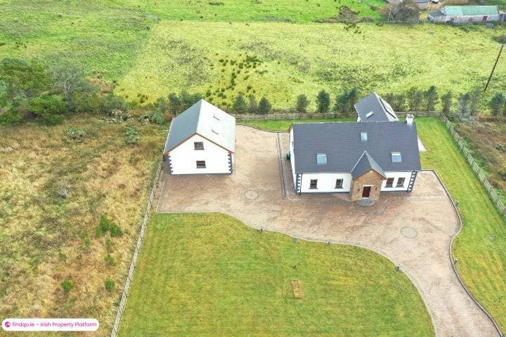 Detached house for Sale in Brinlack, Donegal