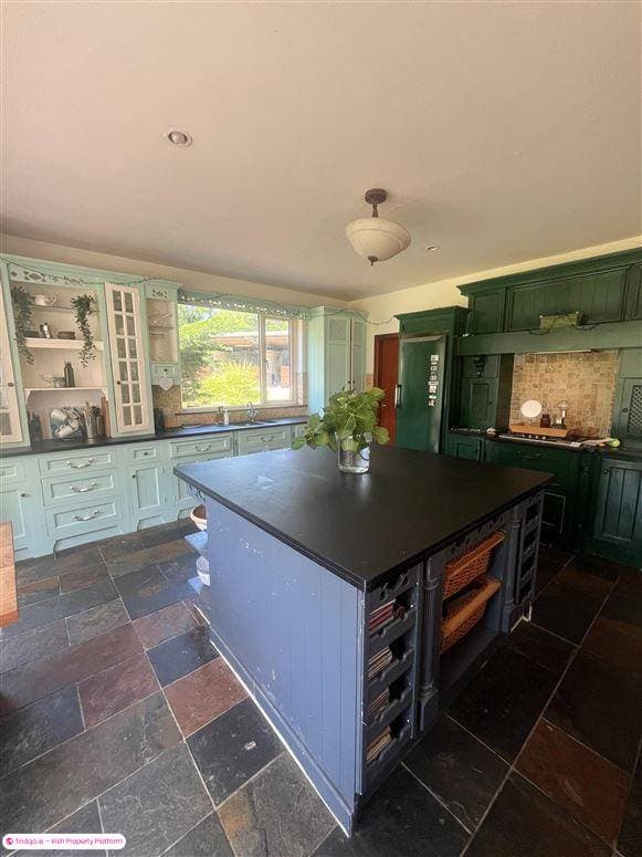 Detached house for Sale in Kilmeedy, Limerick