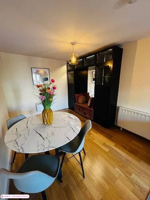 2 Bedroom Apartment for Rent in Grand Canal Dock, Dublin 2