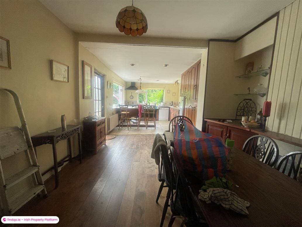 Semi-detached house for Sale in Turners Cross, Cork