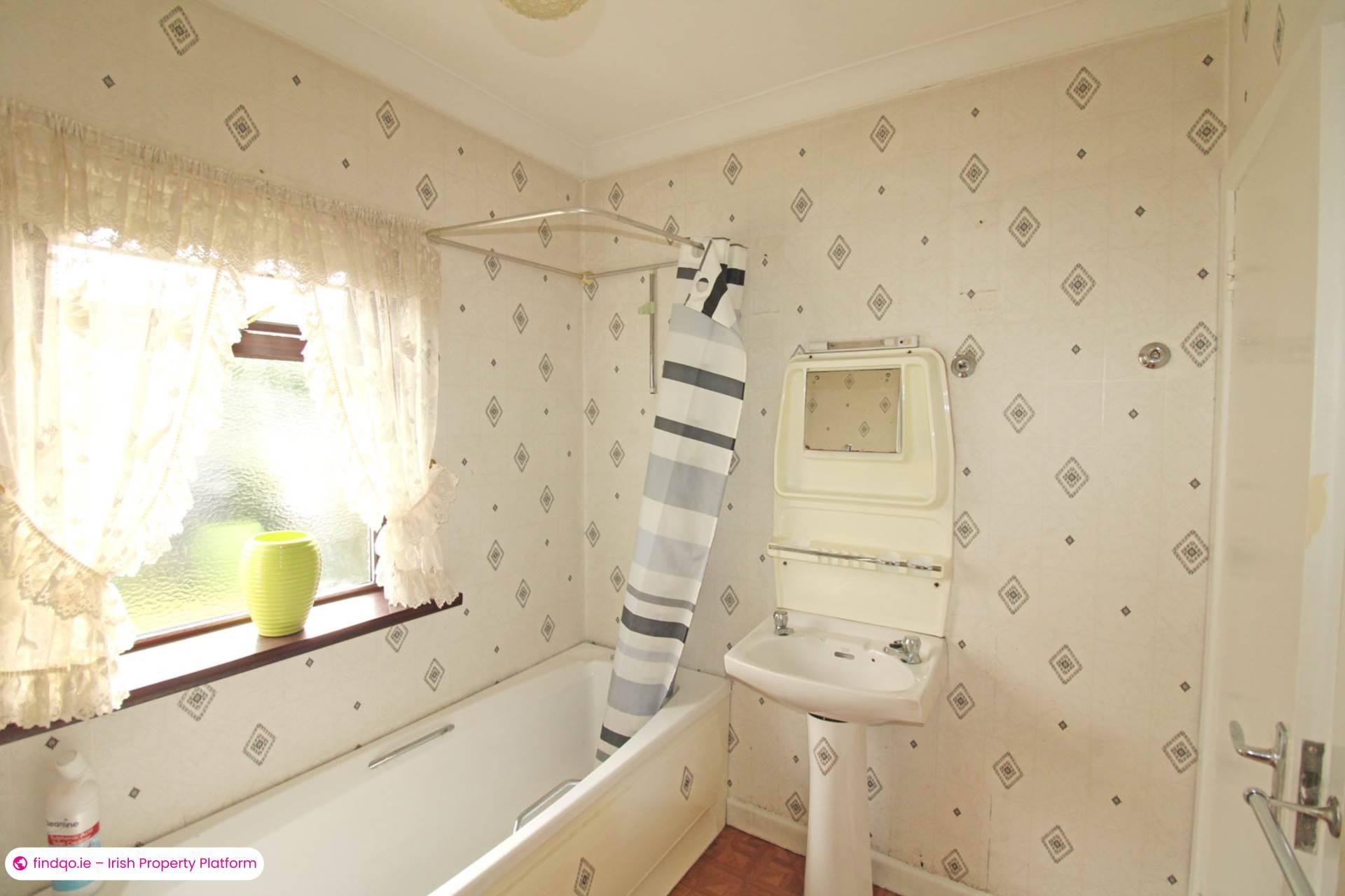 Terraced house for Sale in Ballina, Mayo
