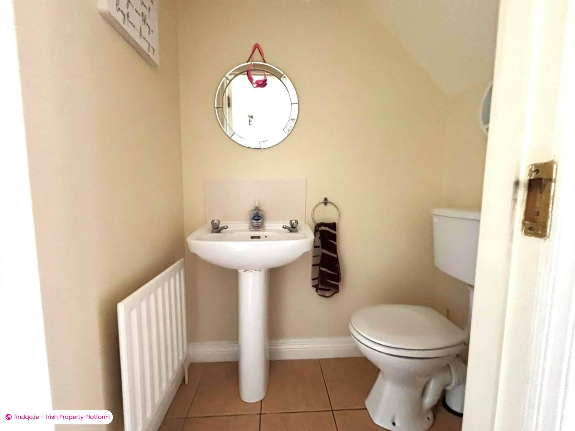 Semi-detached house for Sale in Crossmolina, Mayo