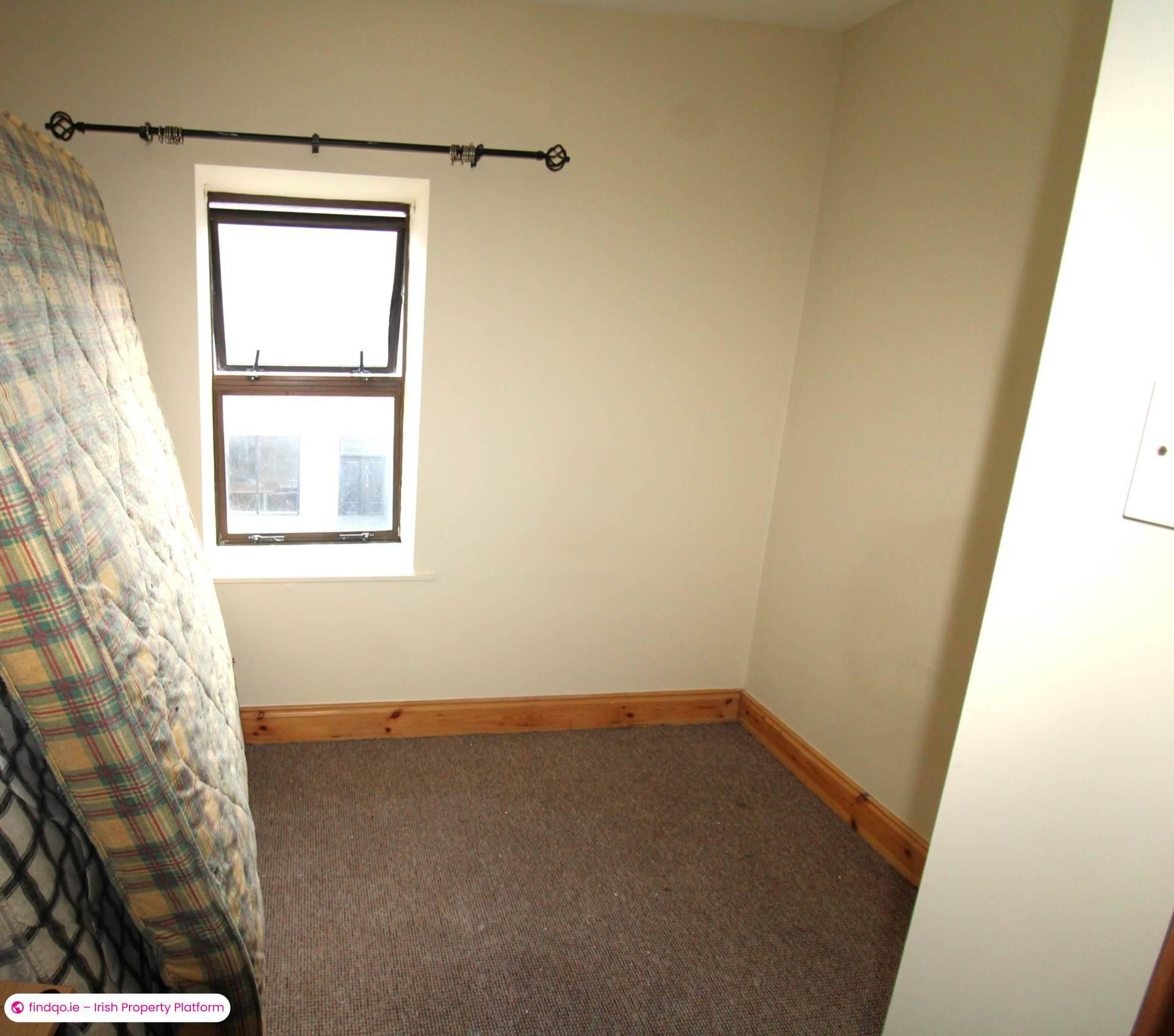 End of terrace house for Sale in Ballina, Mayo