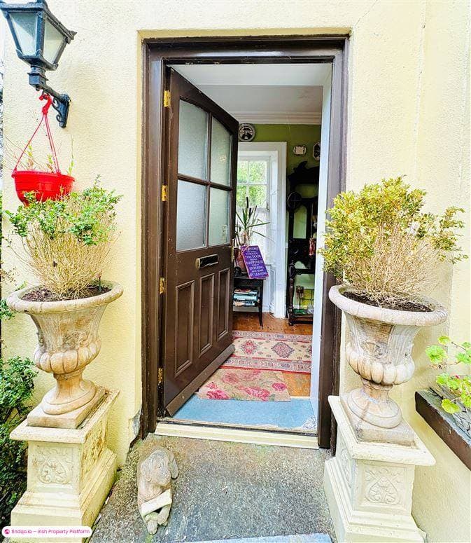 Detached house for Sale in Fenit, Kerry
