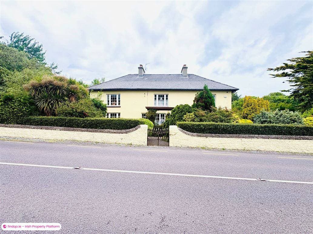 Detached house for Sale in Fenit, Kerry