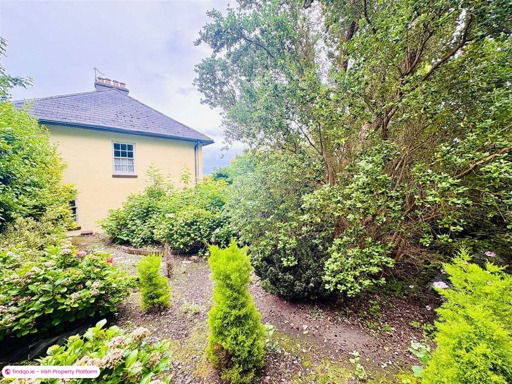 Detached house for Sale in Fenit, Kerry