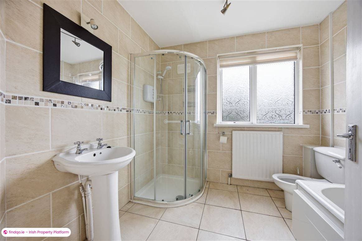Semi-detached house for Sale in Dublin 5