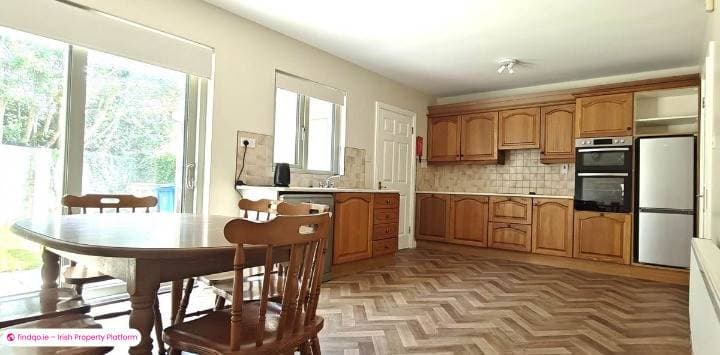 4 Bedroom House for Rent in Wellpark, Galway