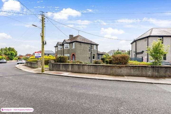 Semi-detached house for Sale in Dundalk, Louth