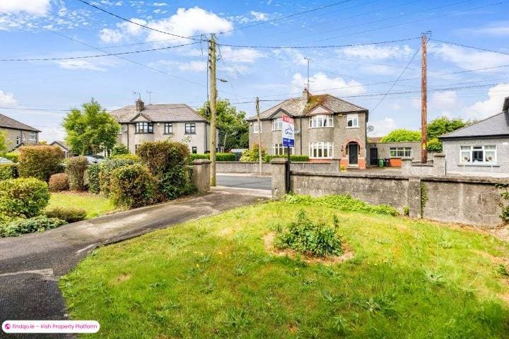 Semi-detached house for Sale in Dundalk, Louth