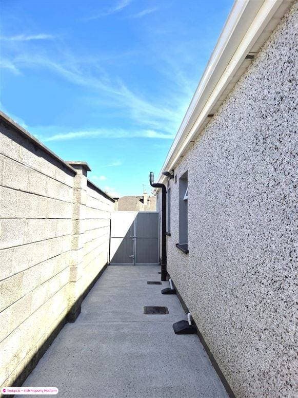 Semi-detached house for Sale in Killucan, Westmeath