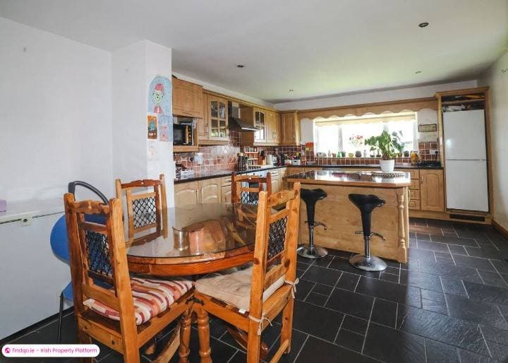 Detached house for Sale in Tarmonbarry, Roscommon