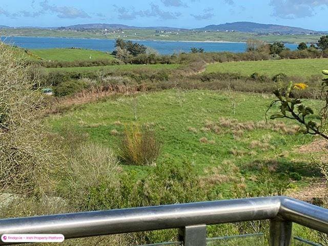 Detached house for Sale in Ballydehob, Cork
