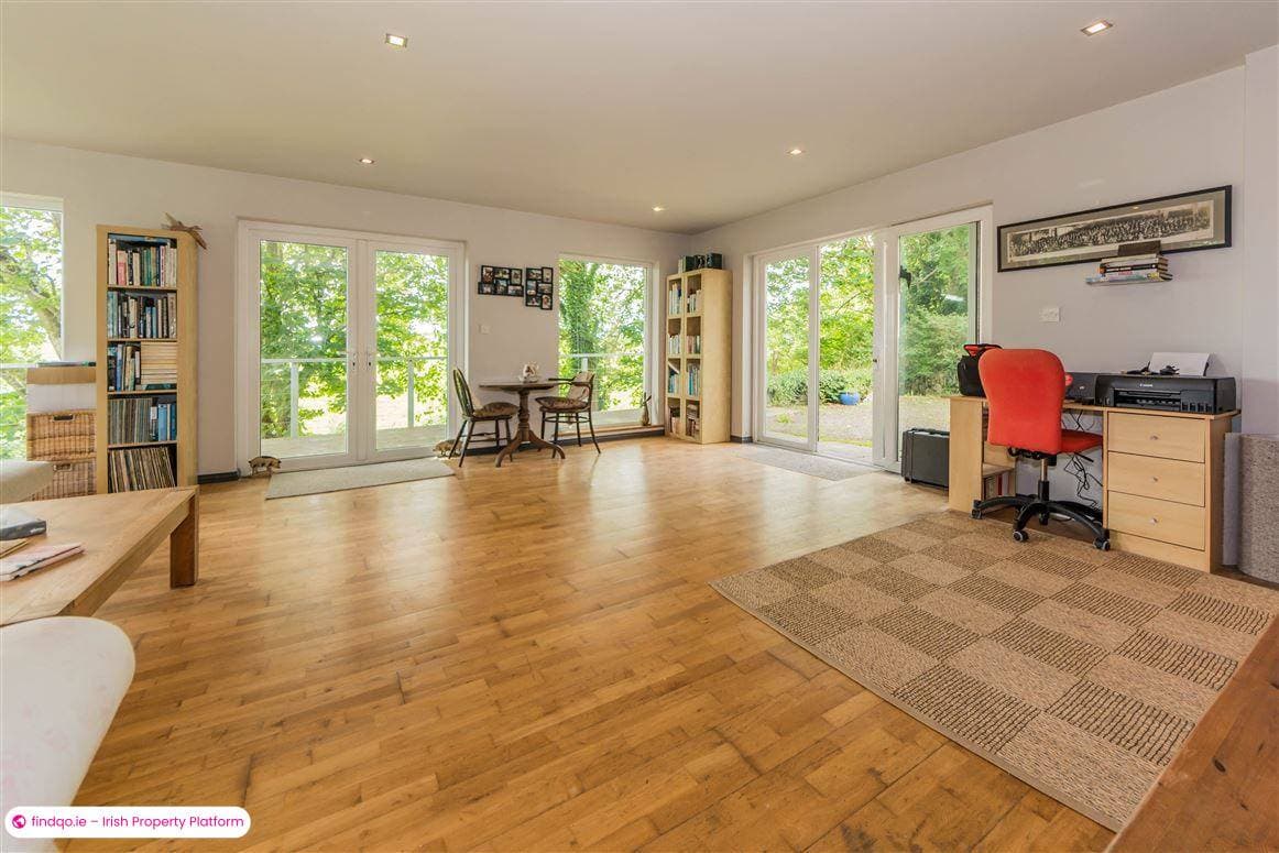 Detached house for Sale in Ballydehob, Cork
