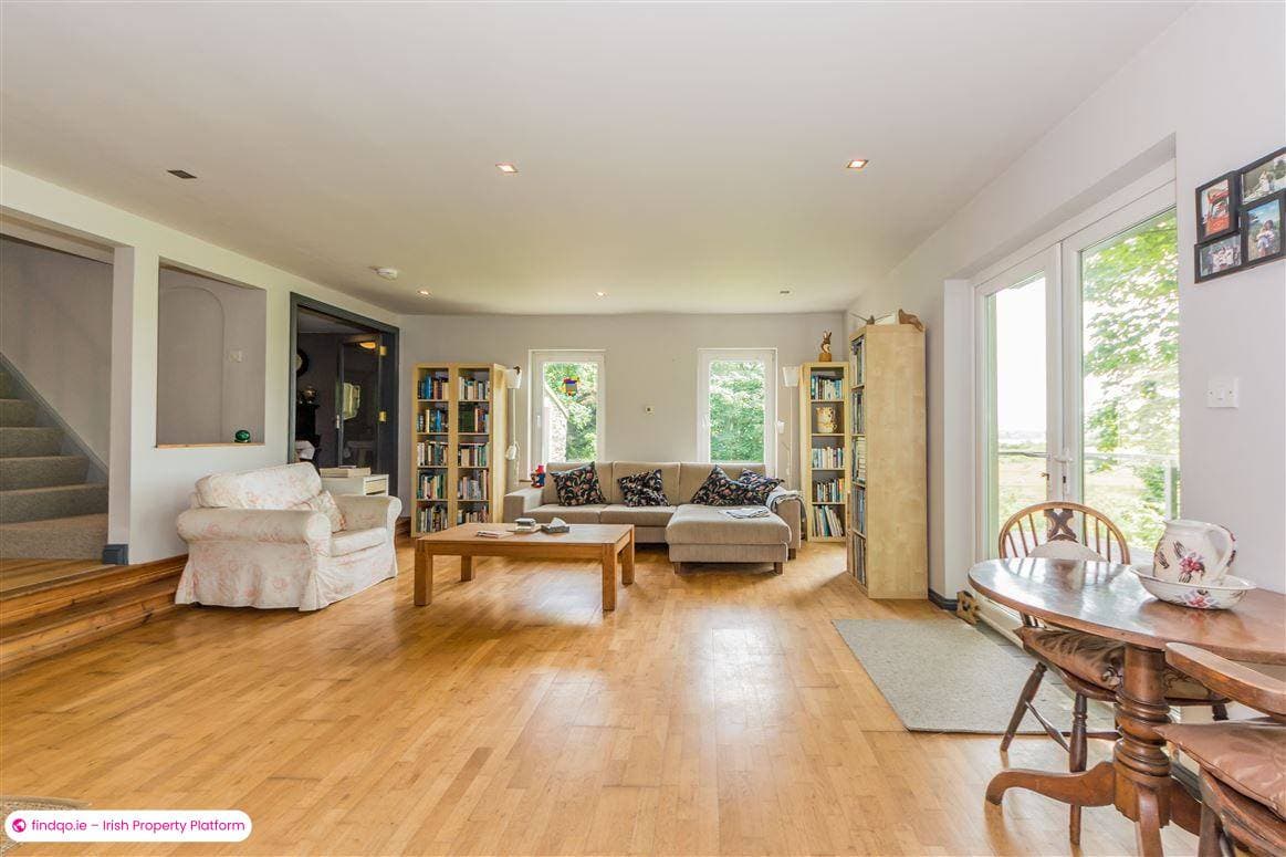 Detached house for Sale in Ballydehob, Cork