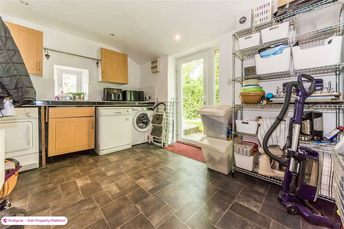 Detached house for Sale in Ballydehob, Cork