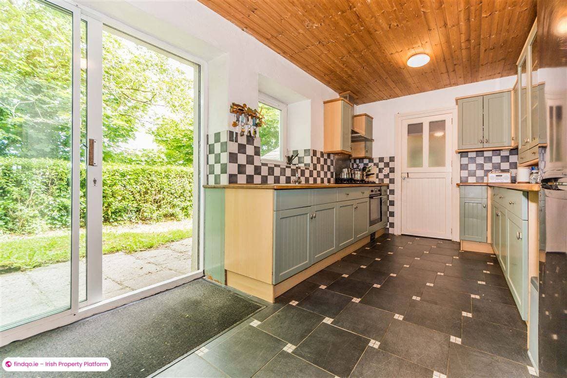 Detached house for Sale in Ballydehob, Cork