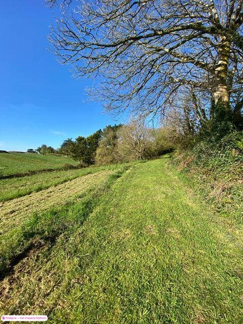 Detached house for Sale in Ballydehob, Cork