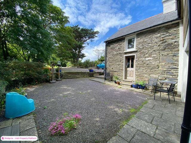 Detached house for Sale in Ballydehob, Cork