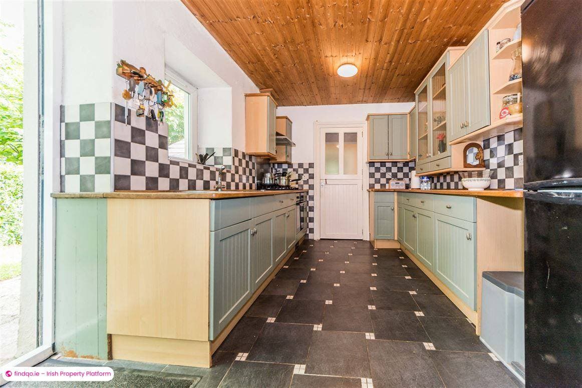 Detached house for Sale in Ballydehob, Cork