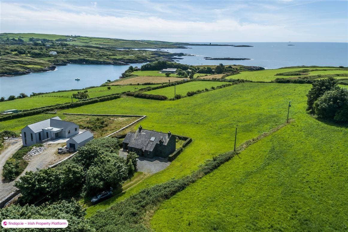 Detached house for Sale in Goleen, Cork