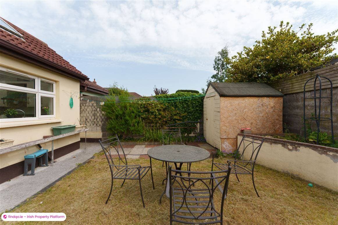 Detached house for Sale in Willbrook, Dublin 14