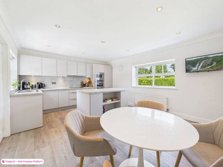 Detached house for Sale in Dunmore East, Waterford