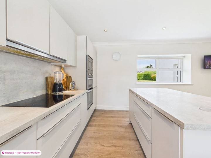 Detached house for Sale in Dunmore East, Waterford