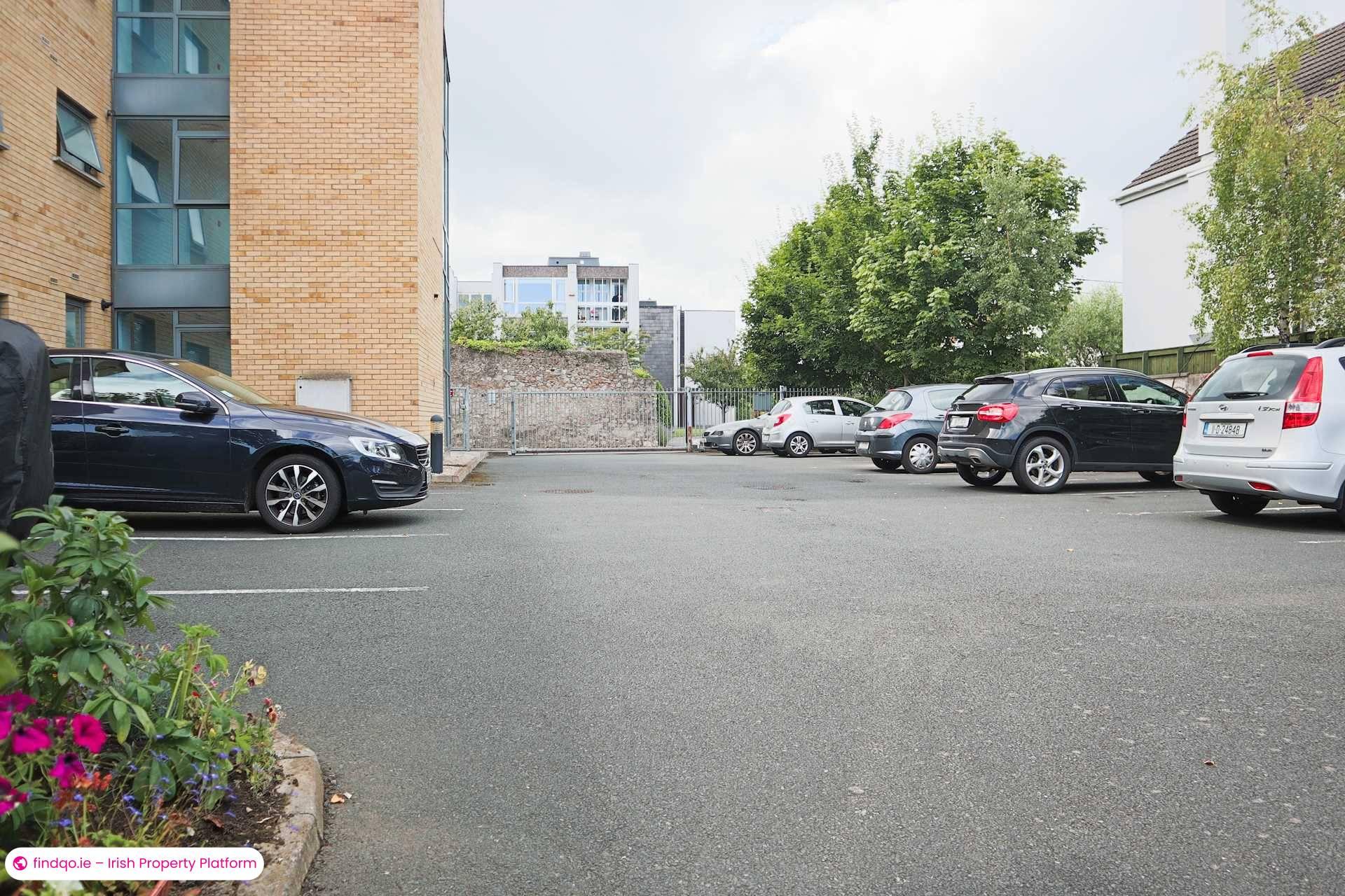Apartment for Sale in Stillorgan, Dublin (County)