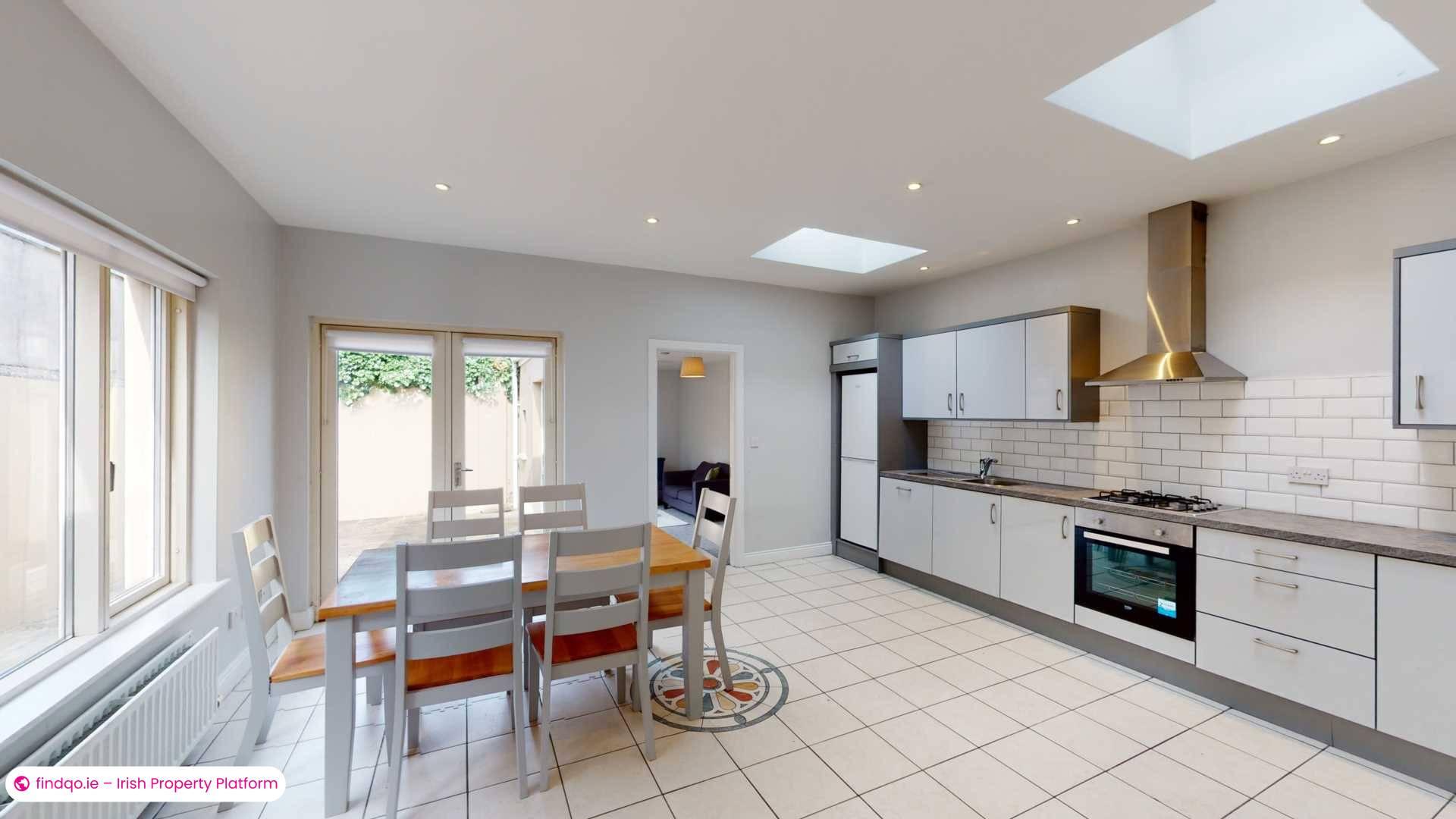 End of terrace house for Sale in Monkstown, Cork
