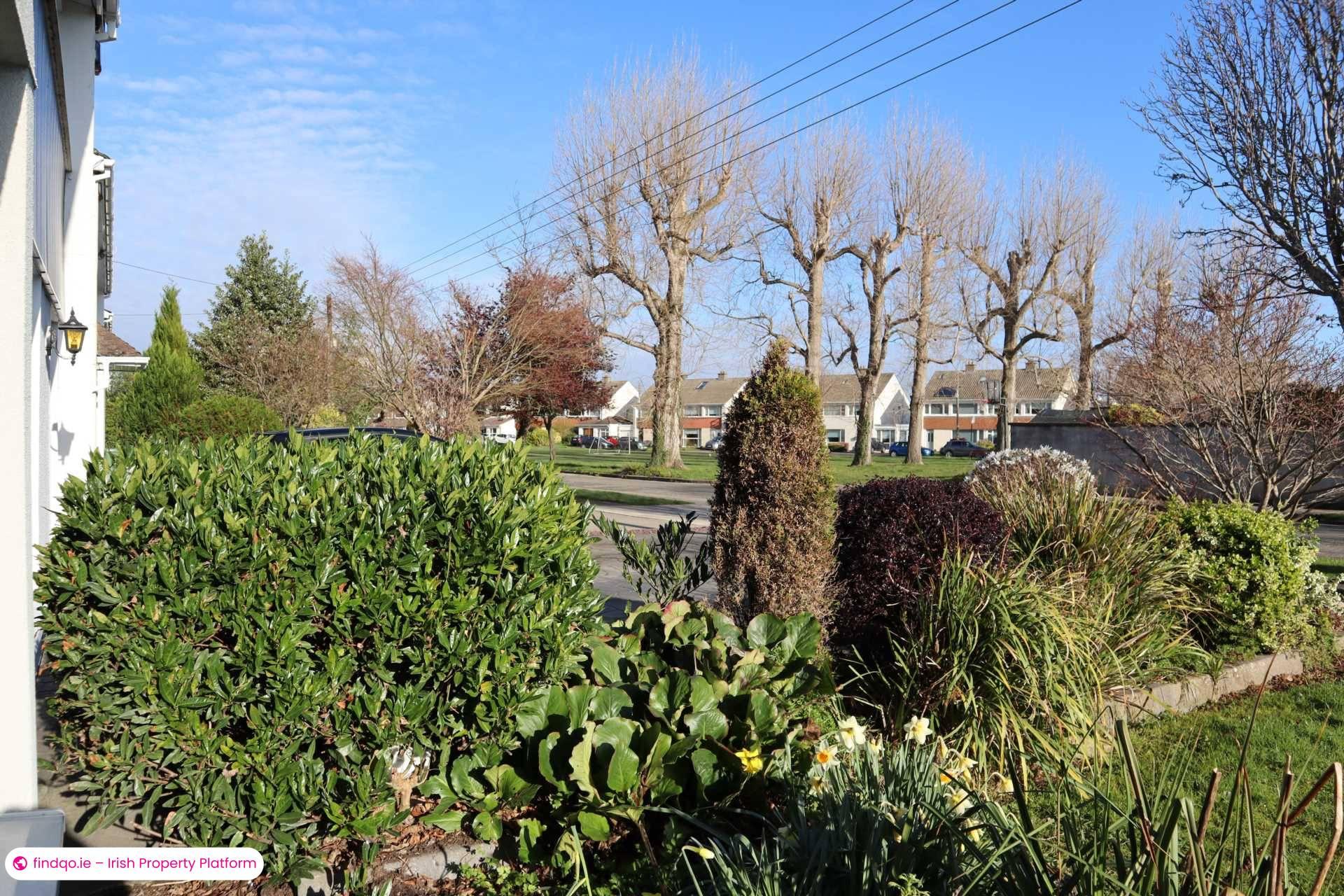Semi-detached house for Sale in Stillorgan, Dublin (County)