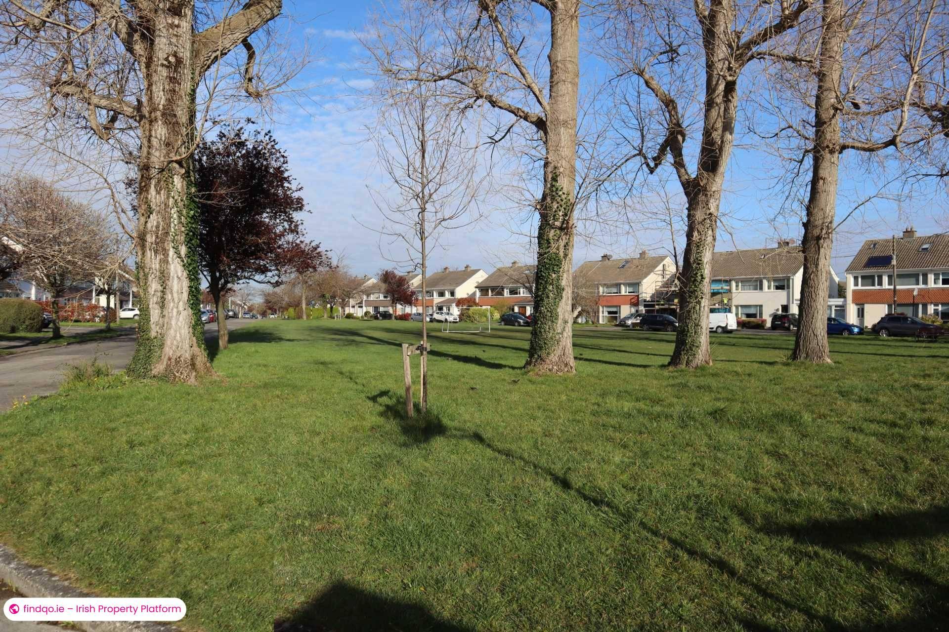 Semi-detached house for Sale in Stillorgan, Dublin (County)