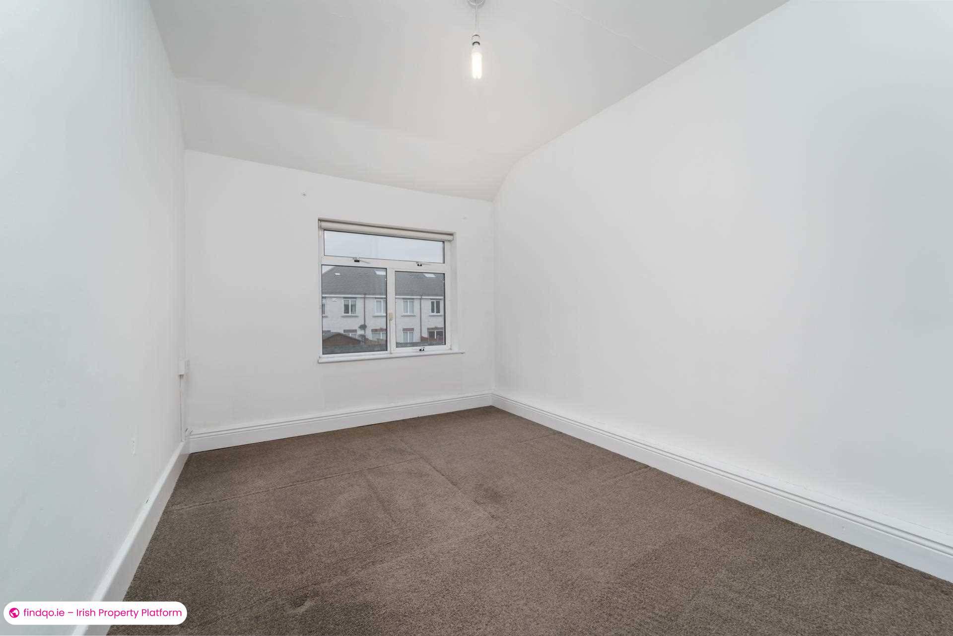 Semi-detached house for Sale in Dublin 12