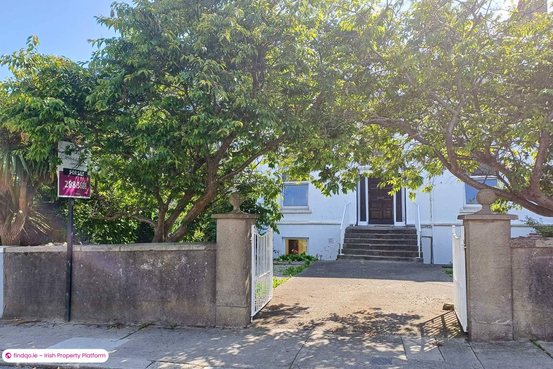 Terraced house for Sale in Dun Laoghaire, Dublin (County)