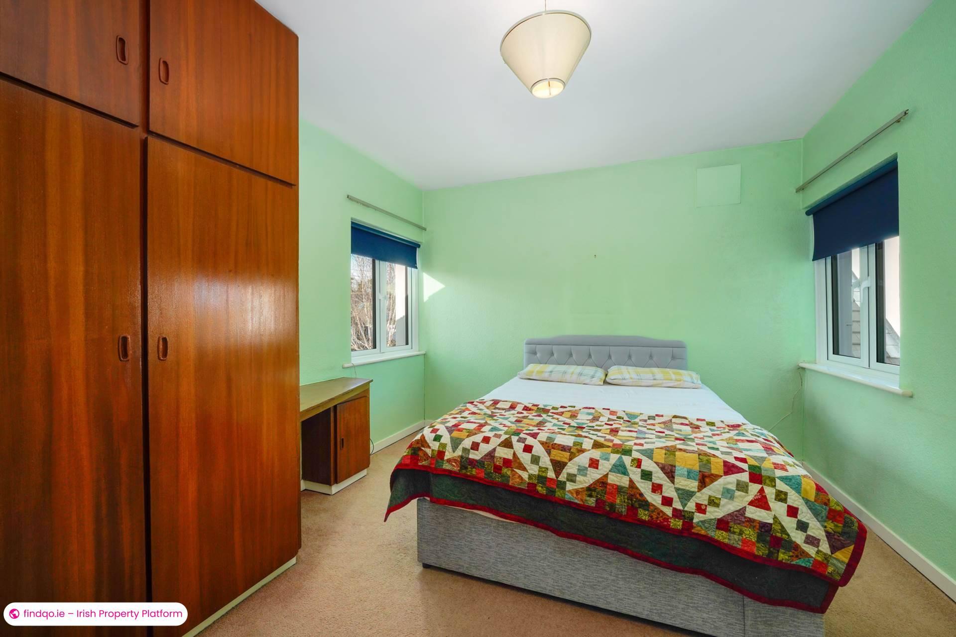 Detached house for Sale in Cabinteely, Dublin 18