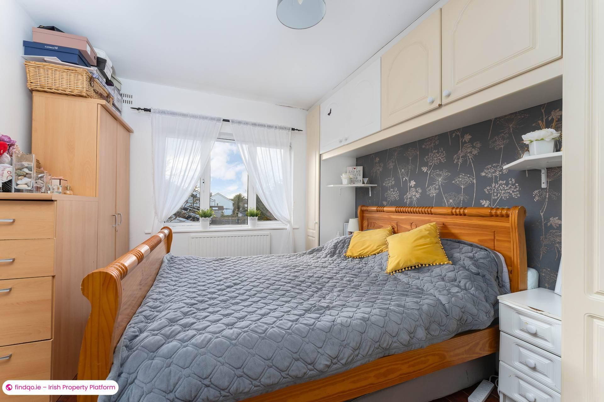 Semi-detached house for Sale in Lucan, Dublin (County)
