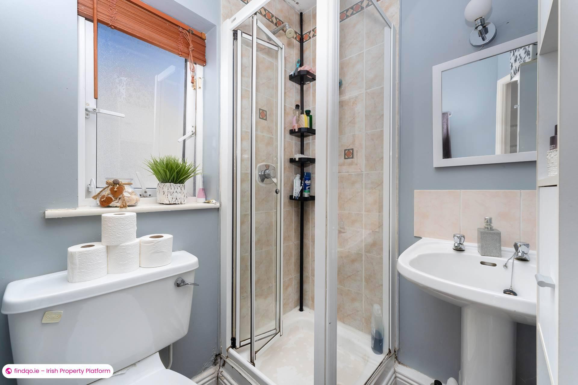 Semi-detached house for Sale in Lucan, Dublin (County)