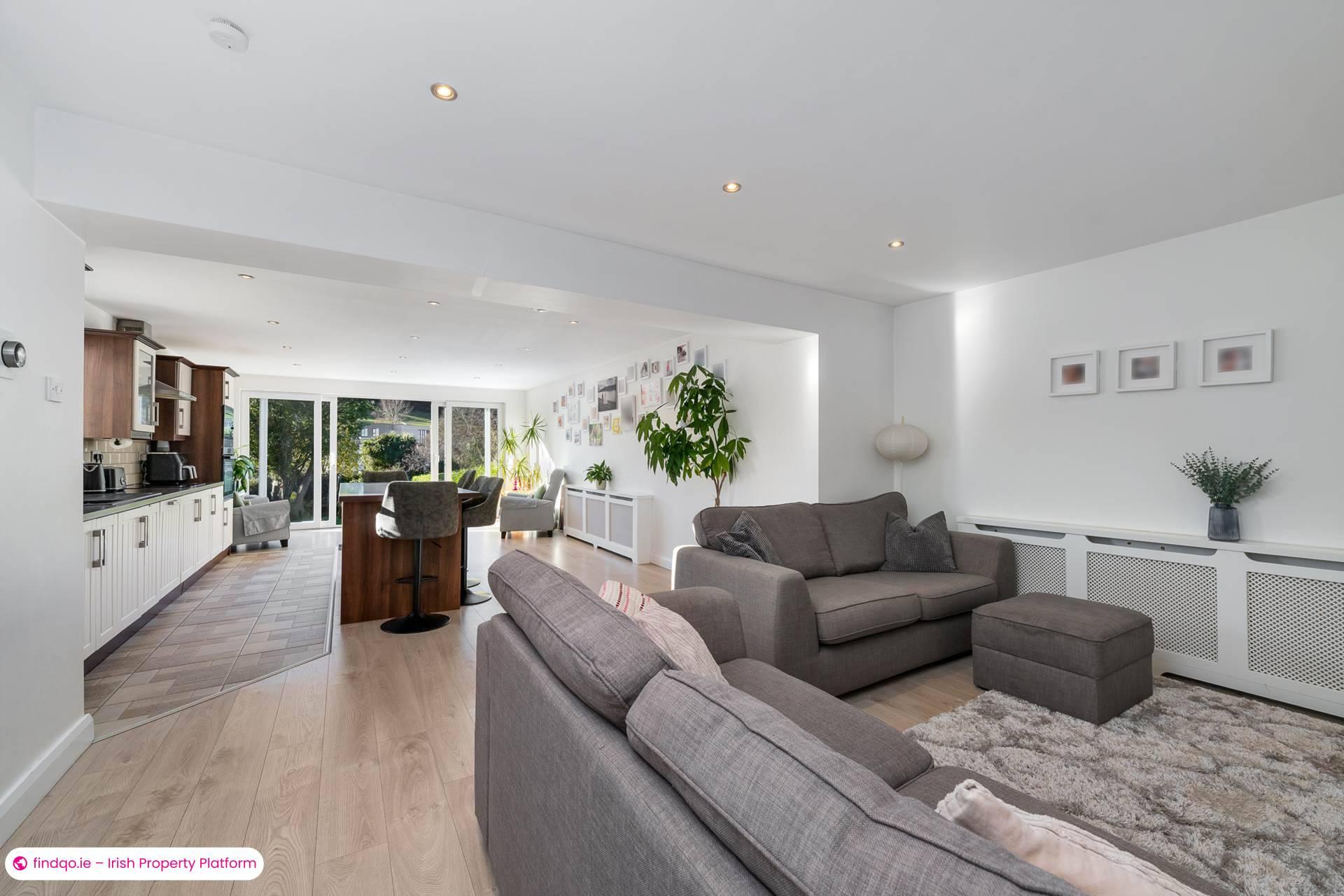Terraced house for Sale in Stepaside, Dublin 18