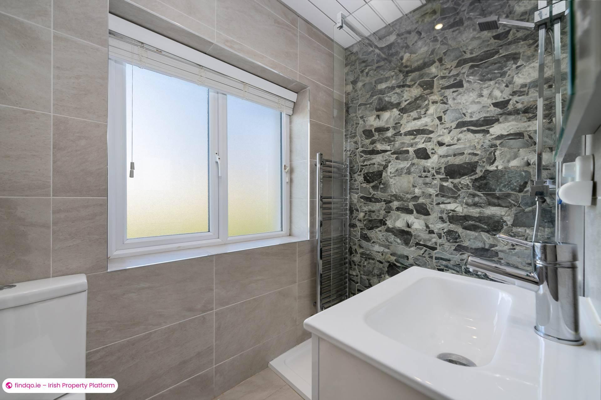 Terraced house for Sale in Stepaside, Dublin 18