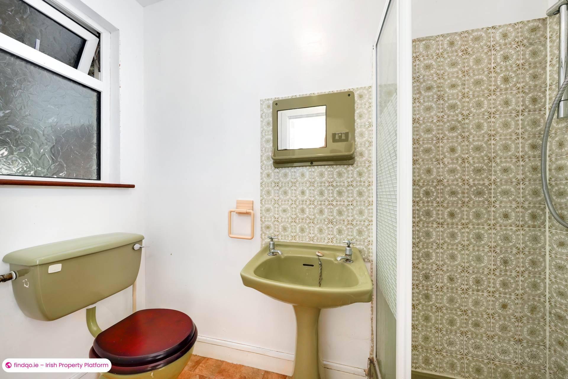 Semi-detached house for Sale in Dundrum, Down