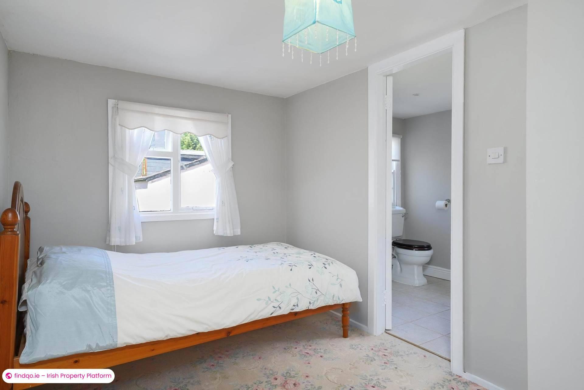 Detached house for Sale in Ballymoney, Antrim