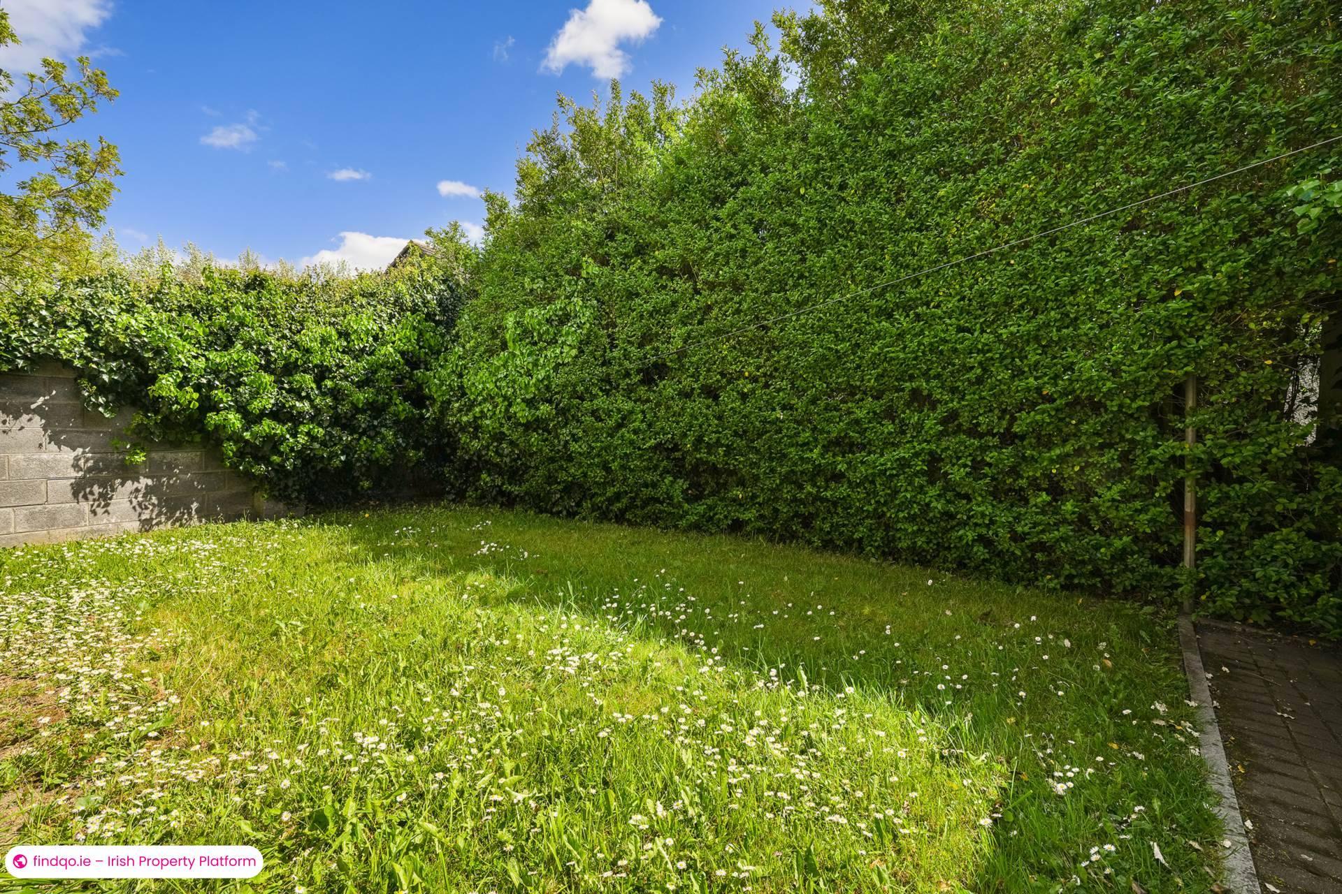 Semi-detached house for Sale in Stillorgan, Dublin (County)