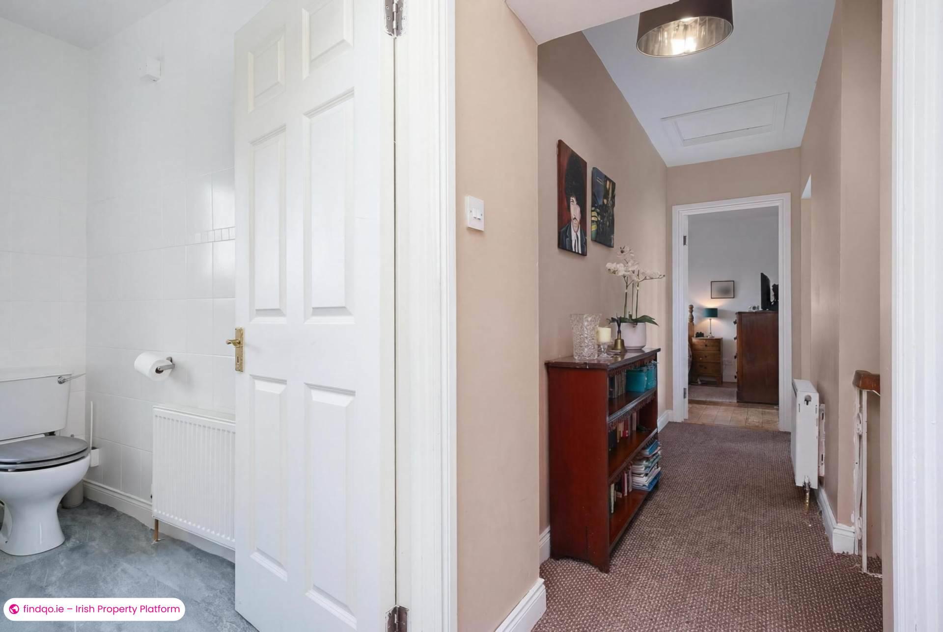 Semi-detached house for Sale in Dublin 14