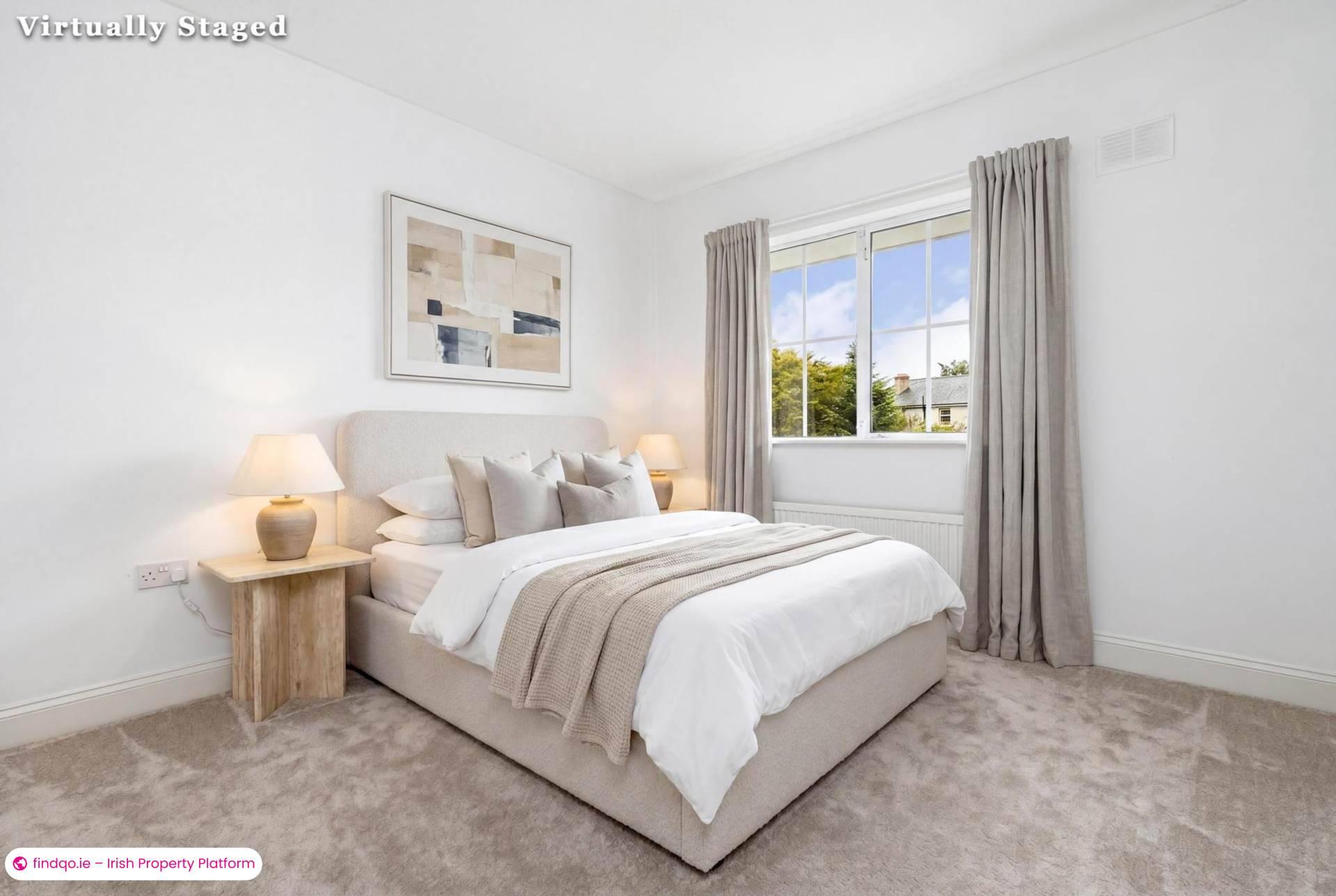 Semi-detached house for Sale in Dublin 14