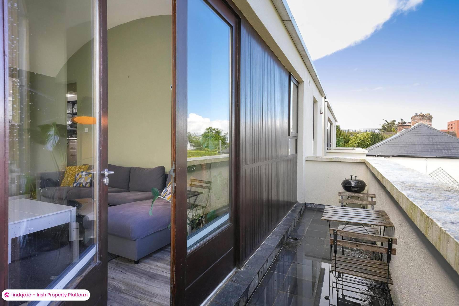 Apartment for Sale in Stillorgan, Dublin (County)