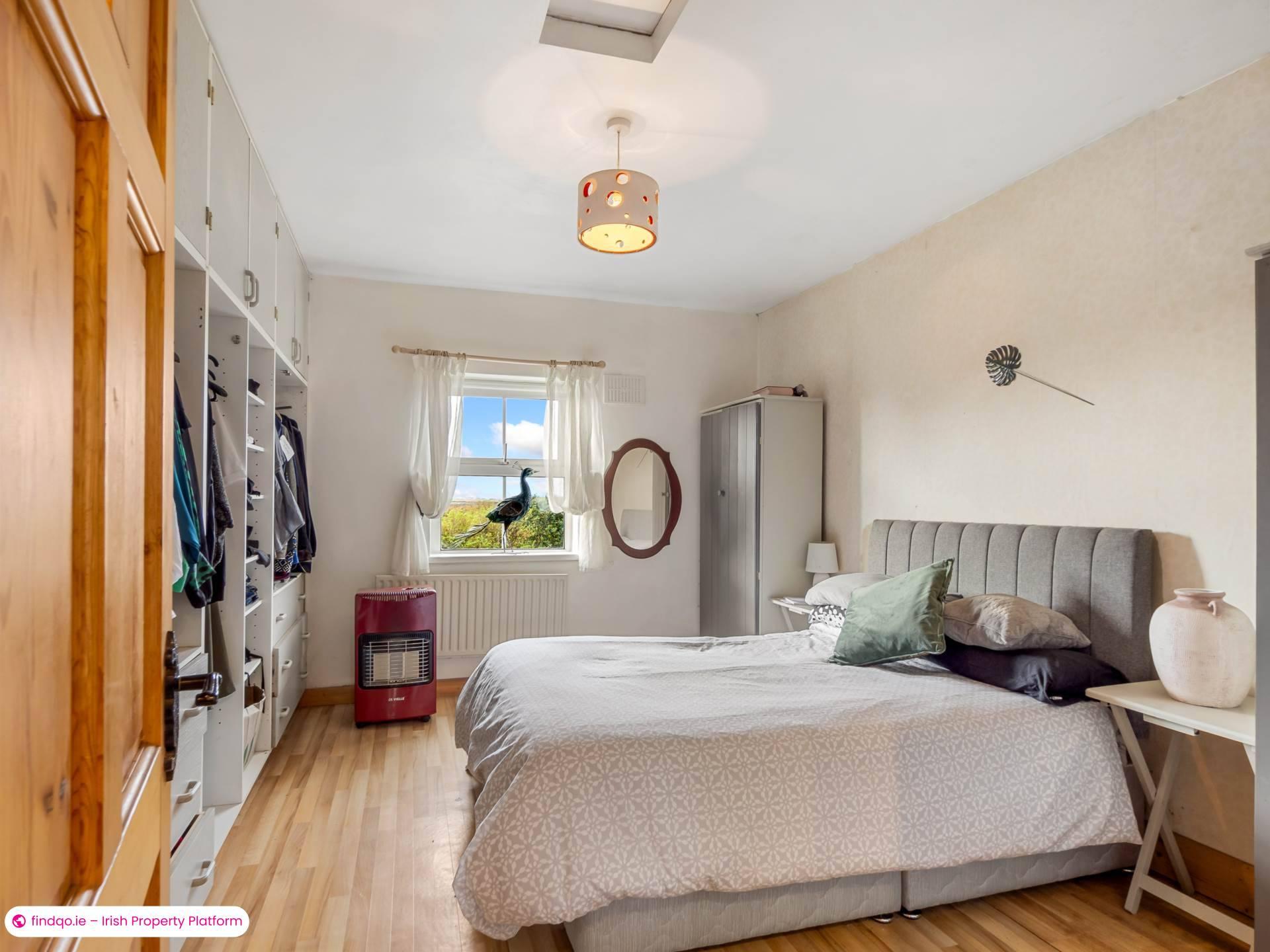 Detached house for Sale in Clifden, Galway