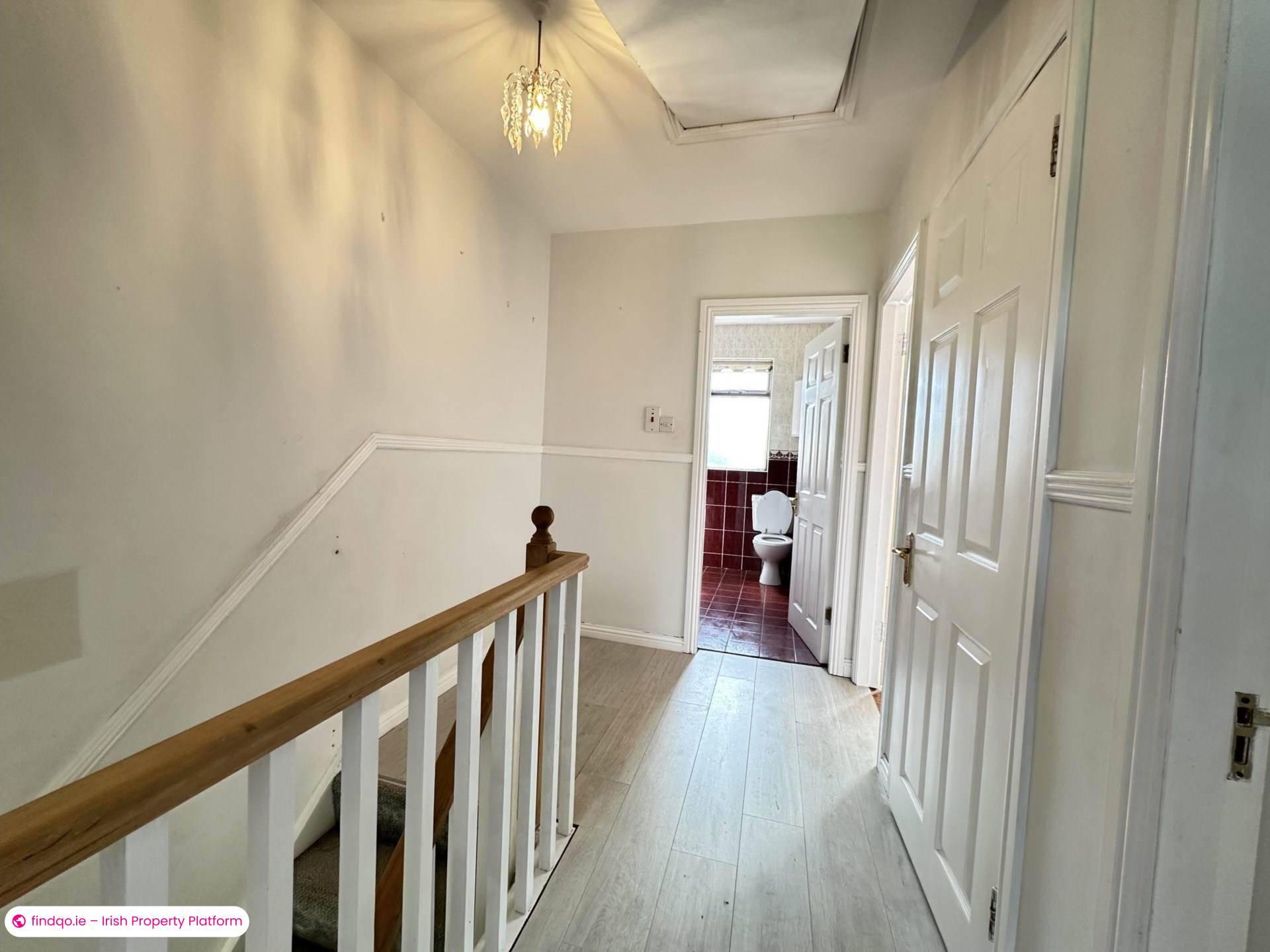 Semi-detached house for Sale in 2 Cregg Close, Oughterard, Galway H91 WY4E